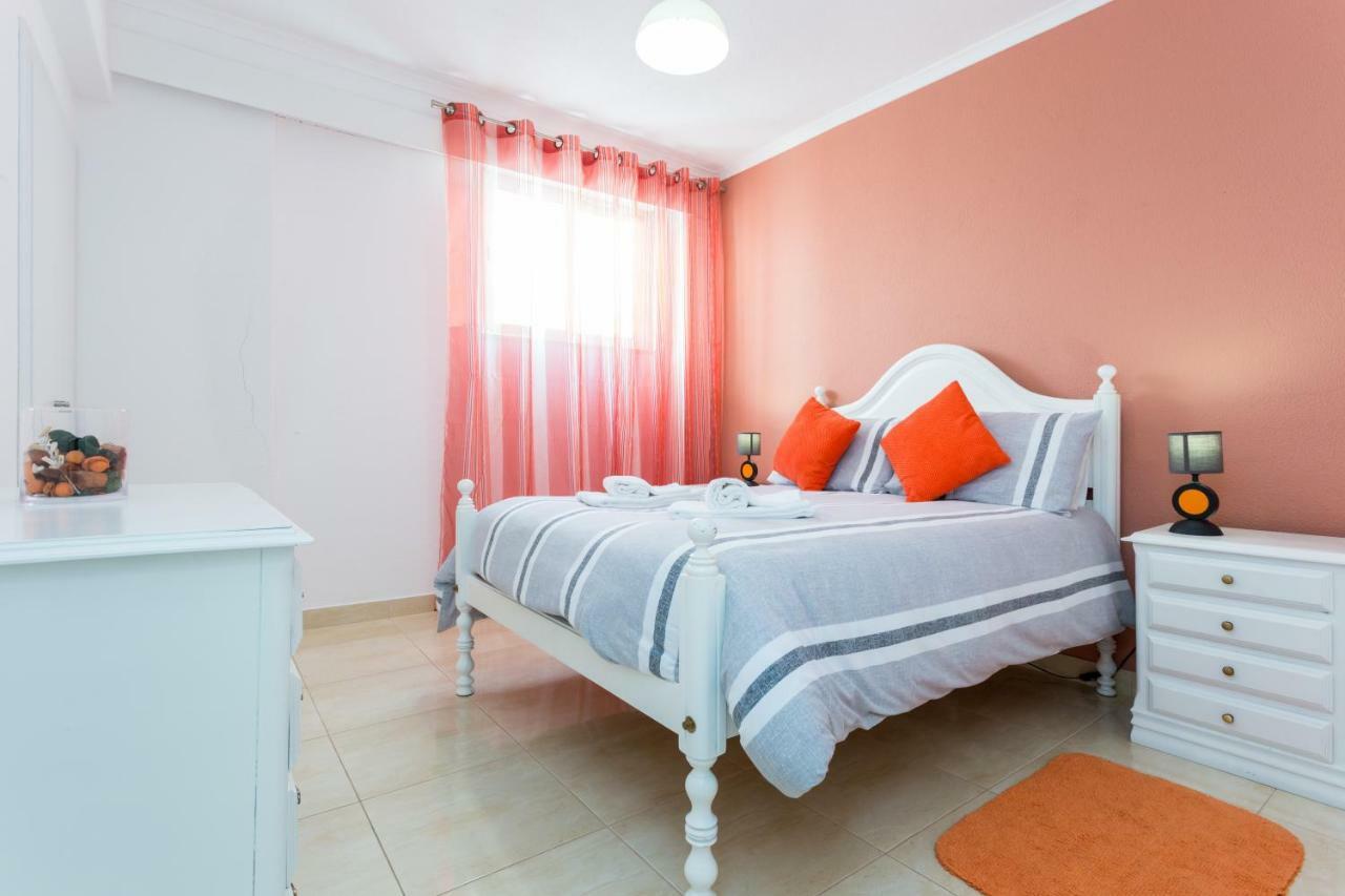 Apartamento Arenga Lagos Luaran gambar