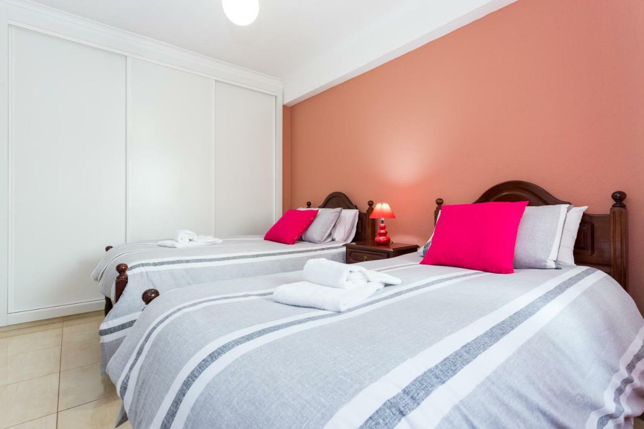 Apartamento Arenga Lagos Luaran gambar