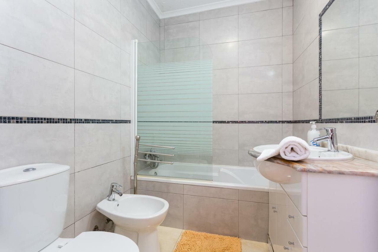 Apartamento Arenga Lagos Luaran gambar