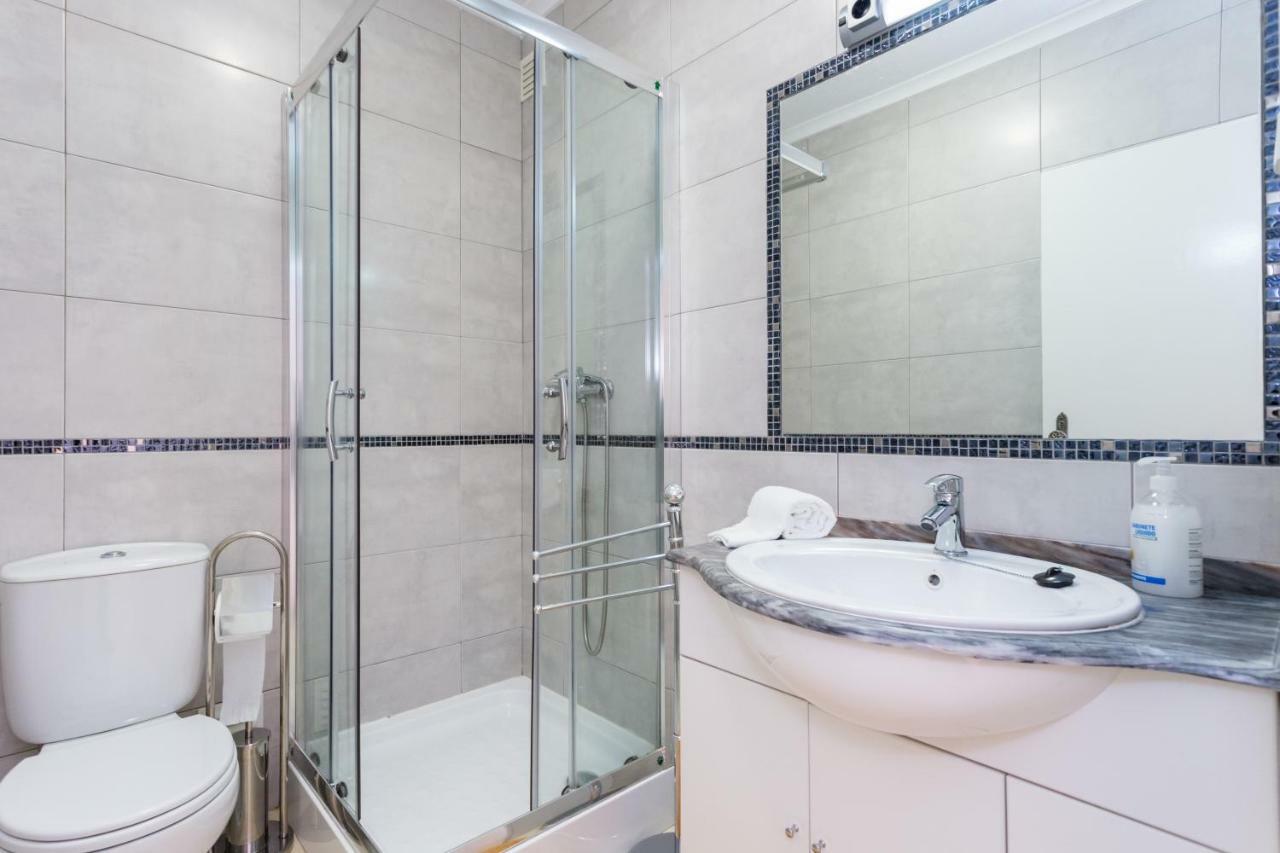 Apartamento Arenga Lagos Luaran gambar